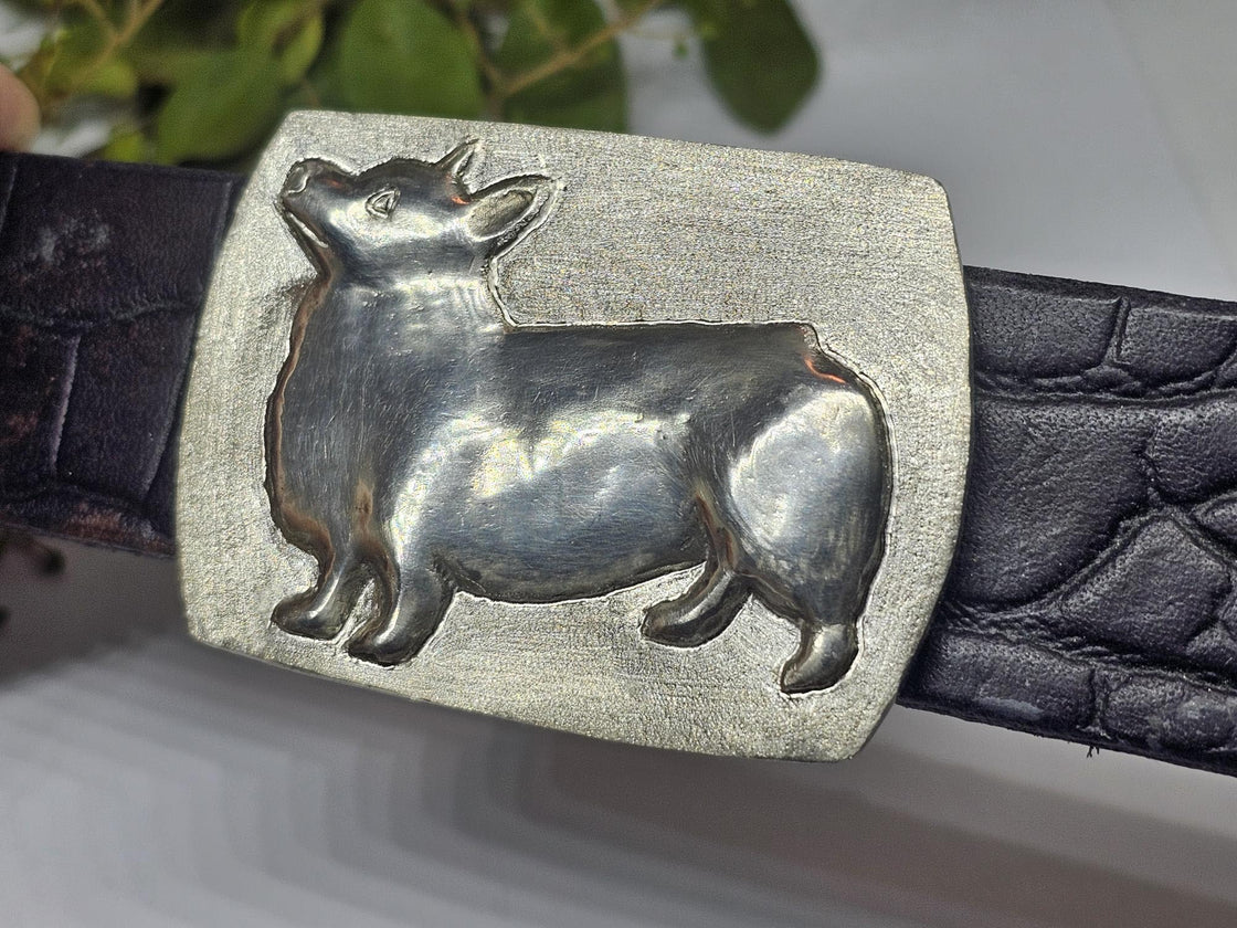 Corgi Buckle Medium